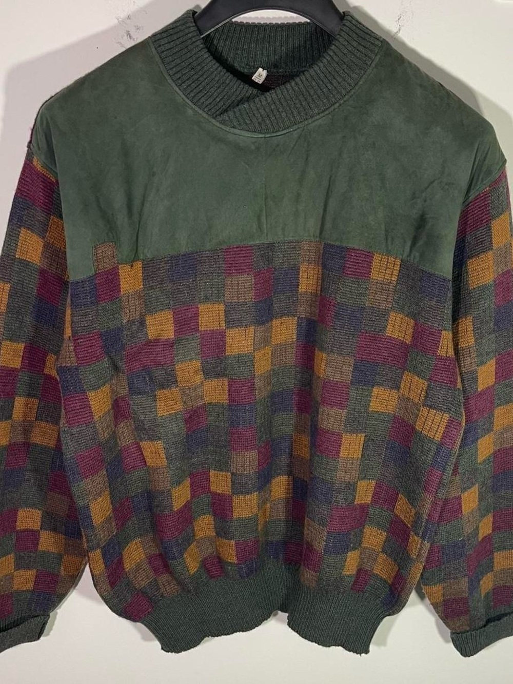 Multi-colored vintage 90s checkered sweater